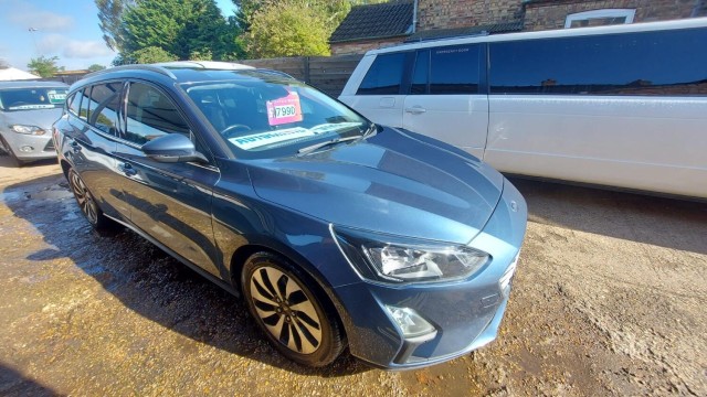FORD FOCUS 1.5 EcoBlue Zetec