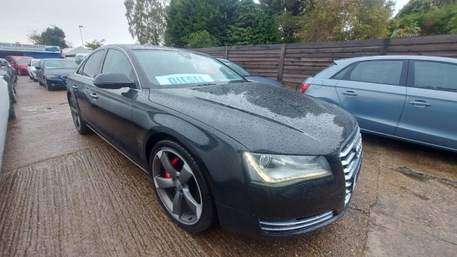 AUDI A8 3.0 TDI V6 SE Executive