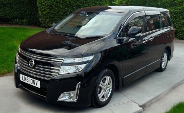 NISSAN ELGRAND 2.5L petrol Automatic