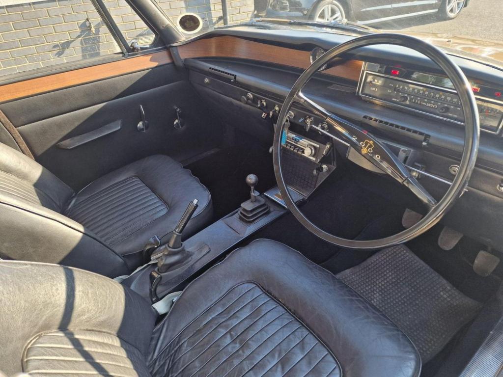 ROVER P6