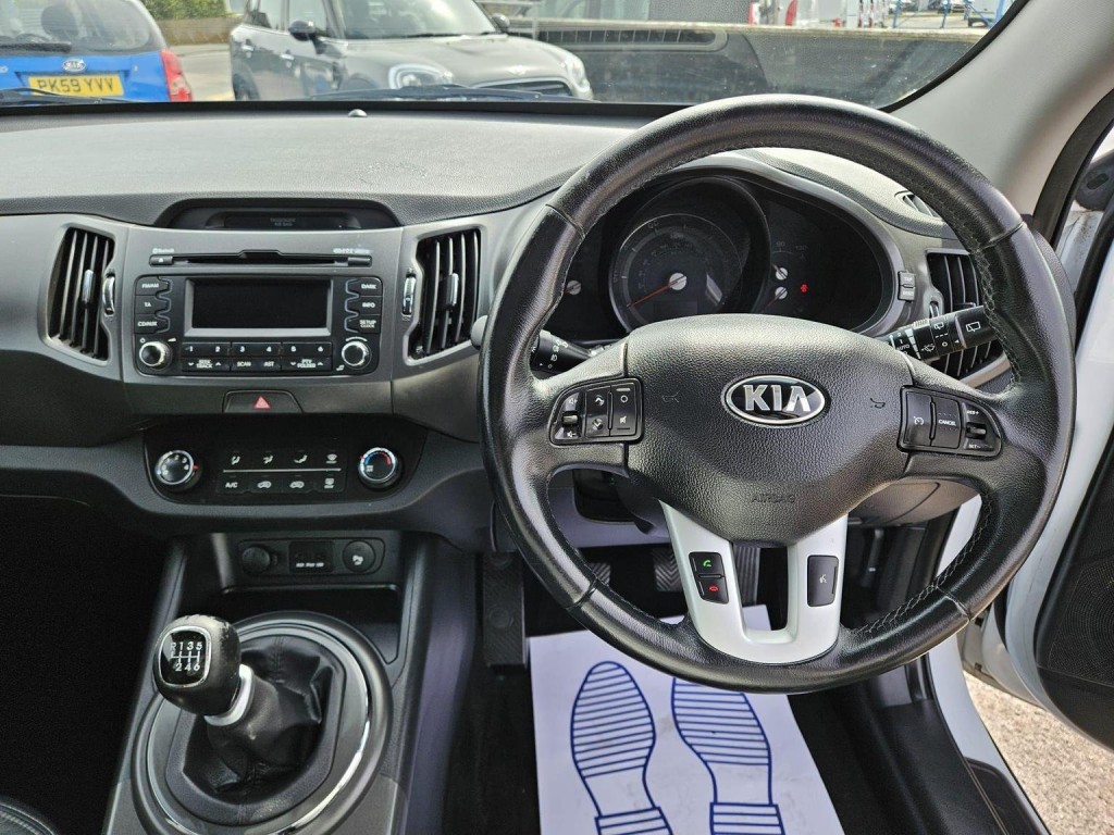 KIA SPORTAGE