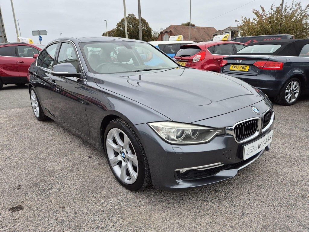 BMW 3 SERIES