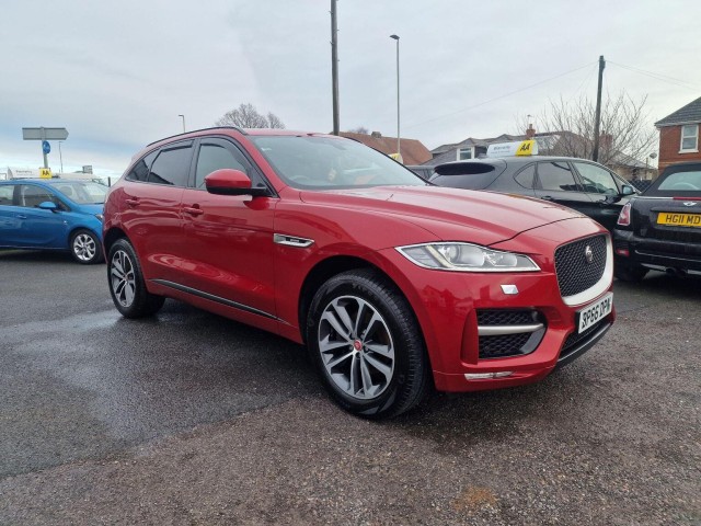 JAGUAR F-PACE