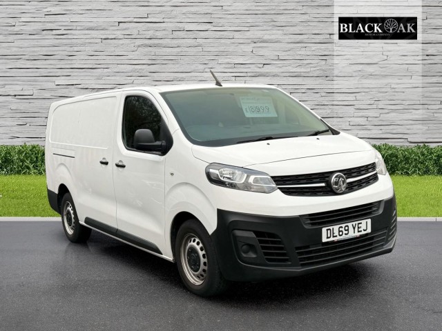 VAUXHALL VIVARO