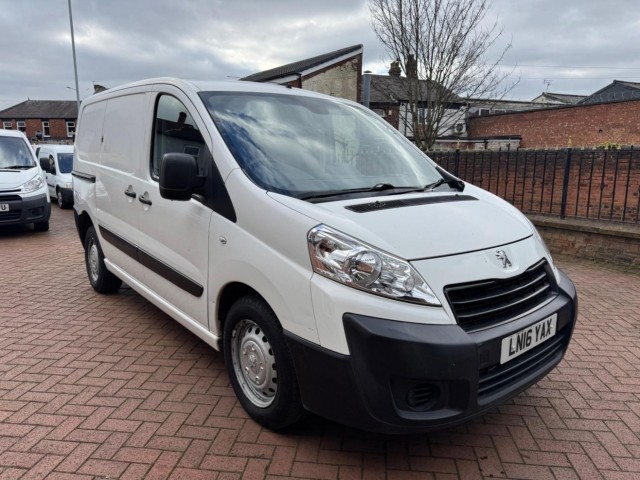 PEUGEOT EXPERT 1.6 HDi Professional L1 H1 4dr