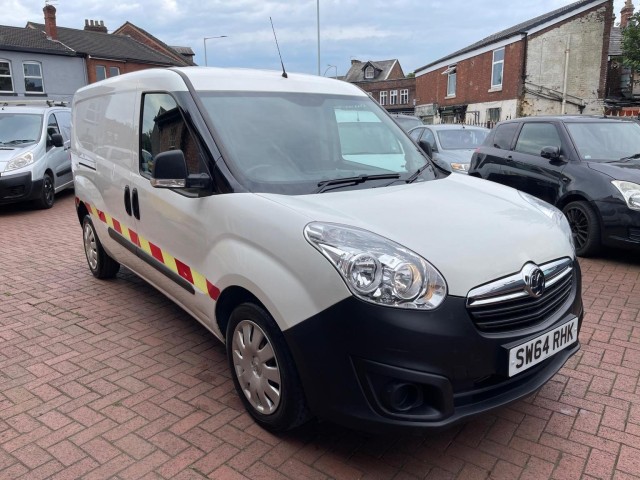 VAUXHALL COMBO 1.6 CDTi 2300 16v FWD L2 H1 (s/s) 3dr