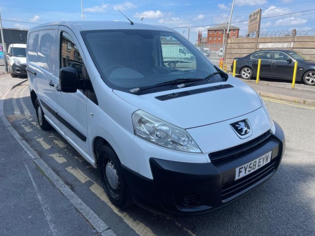 PEUGEOT EXPERT 1.6 HDi Professional L1 H1 4dr