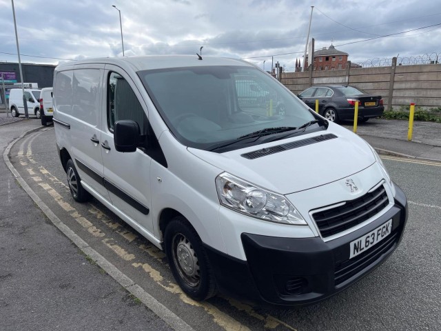 PEUGEOT EXPERT 1.6 HDi L1 H1 4dr