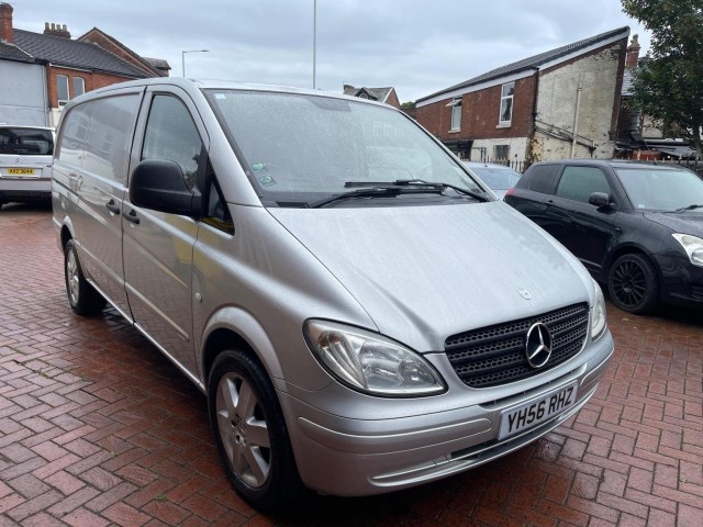 MERCEDES-BENZ VITO 3.0 120CDI V6 Long Panel Van Tiptronic 5dr