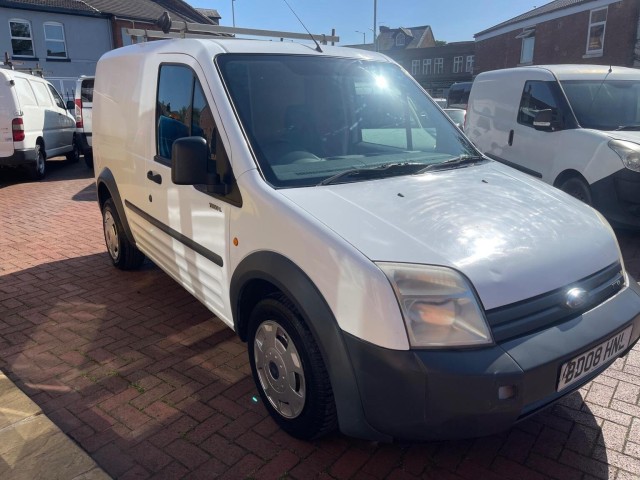FORD TRANSIT CONNECT 1.8 TDCi T200 L1 H1 4dr
