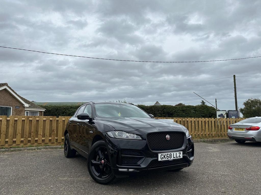 JAGUAR F-PACE