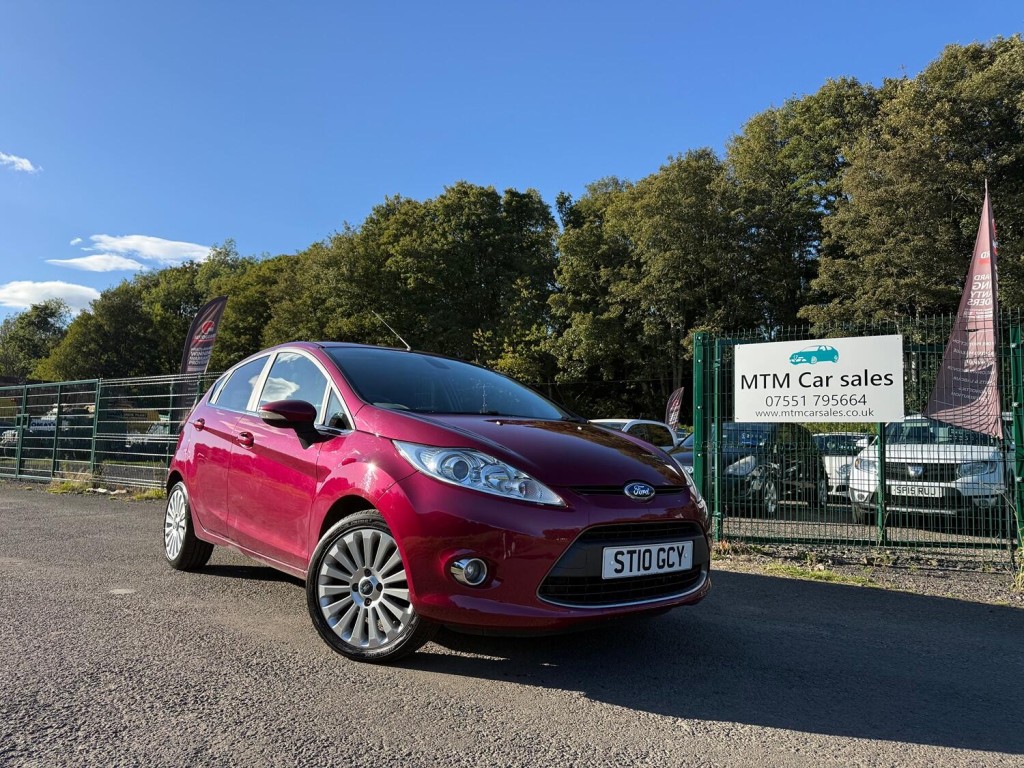 FORD FIESTA 1.4 Titanium