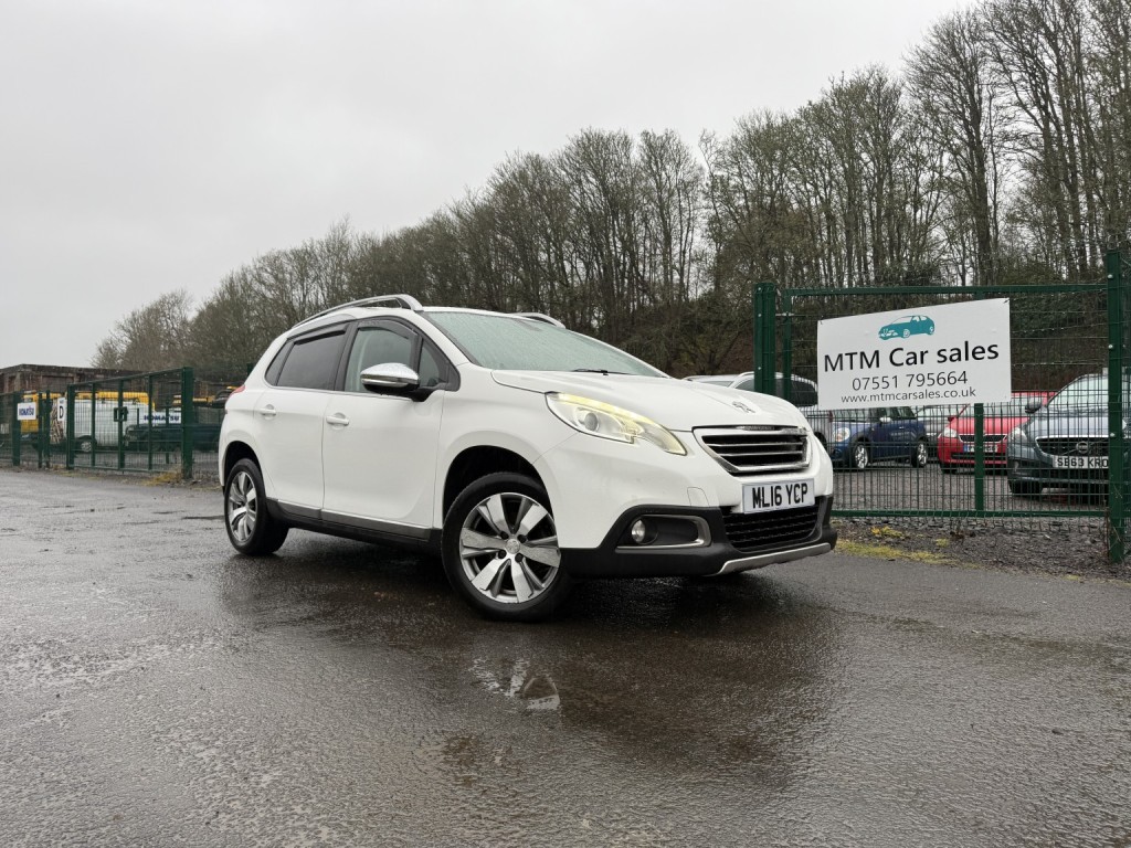 PEUGEOT 2008 1.2 PureTech Allure