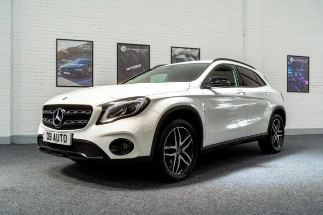 MERCEDES-BENZ GLA CLASS 1.6 GLA180 Urban Edition