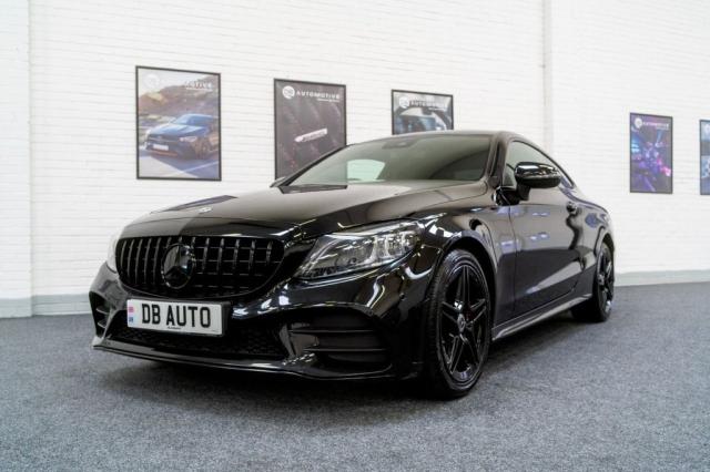 MERCEDES-BENZ C CLASS 2.0 C300d AMG Line