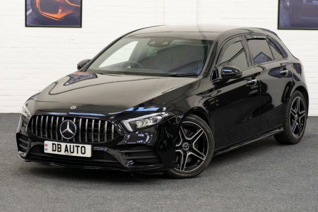 MERCEDES-BENZ A CLASS 1.3 A200 AMG Line
