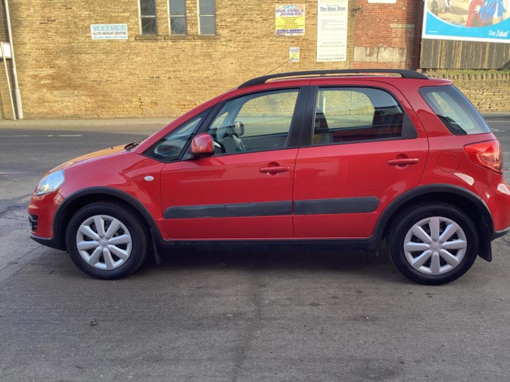 SUZUKI SX4
