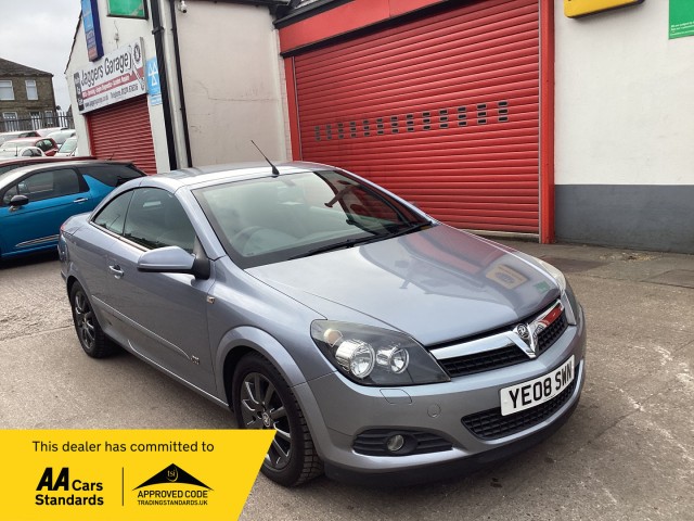 VAUXHALL ASTRA 1.6 i Sport
