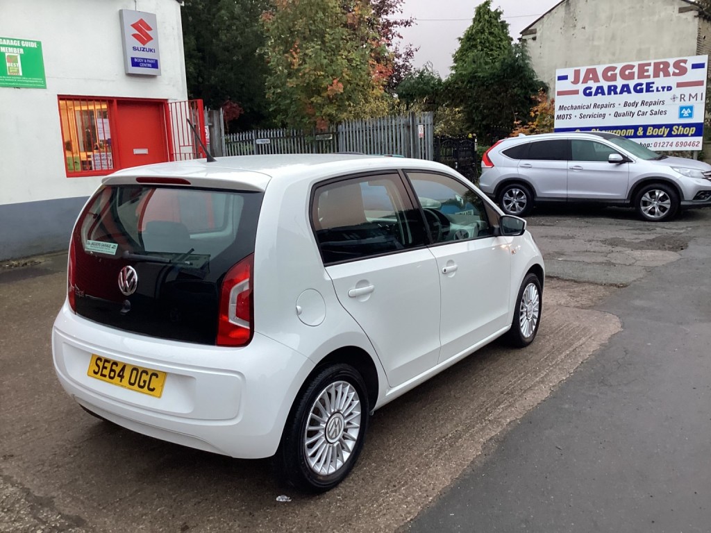 VOLKSWAGEN UP