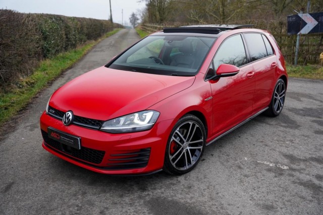 VOLKSWAGEN GOLF 2.0 TDI BlueMotion Tech GTD DSG Euro 6 (s/s) 5dr