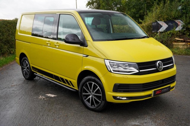 VOLKSWAGEN TRANSPORTER 2.0 TDI T30 BlueMotion Tech Edition Kombi DSG FWD SWB Euro 6 (s/s) 5dr