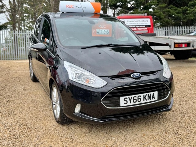 FORD B-MAX 1.0 T EcoBoost Titanium