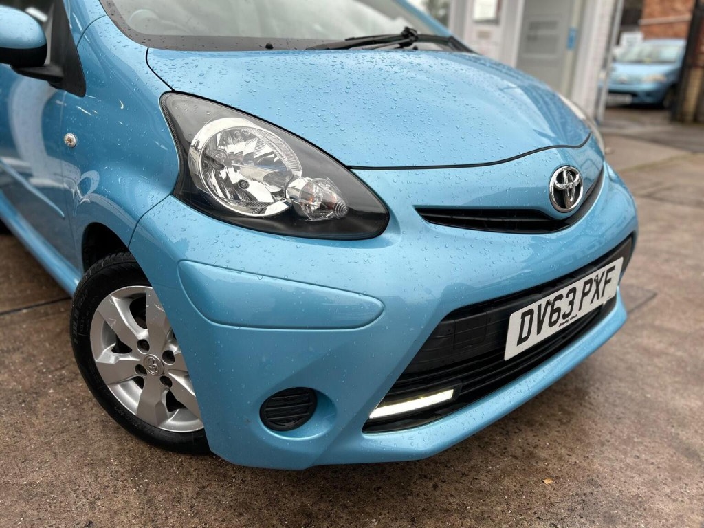 TOYOTA AYGO