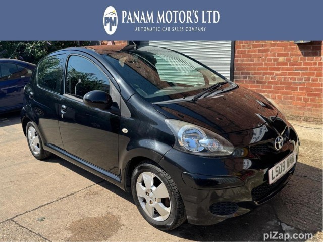 TOYOTA AYGO 1.0 VVT-i Black MultiMode Euro 4 5dr (AC)