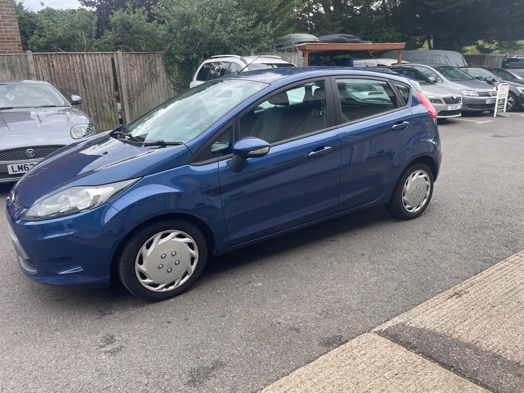 FORD FIESTA