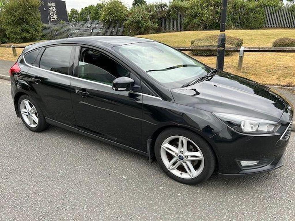 FORD FOCUS