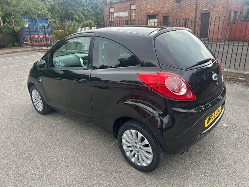 FORD KA