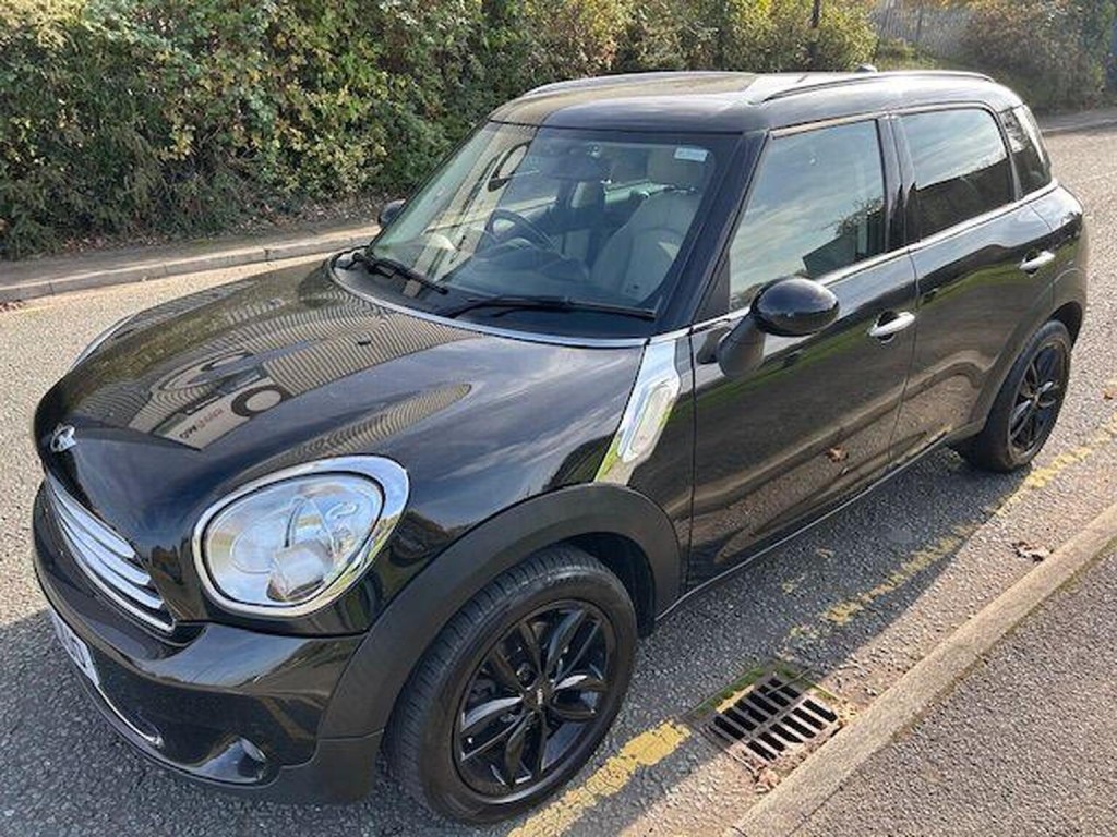 MINI COUNTRYMAN
