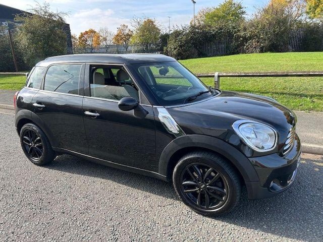 MINI COUNTRYMAN 1.6 Cooper Euro 5 (s/s) 5dr