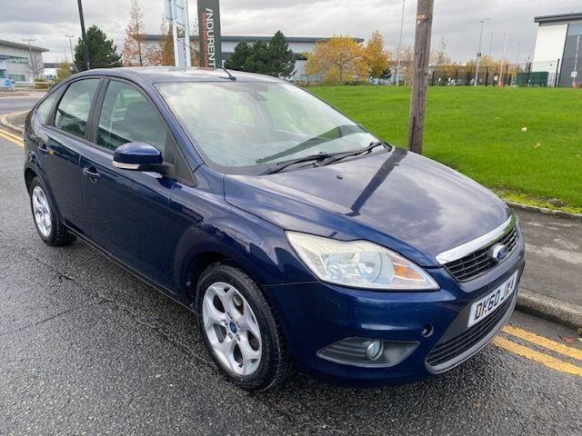 FORD FOCUS 1.6 Sport 5dr
