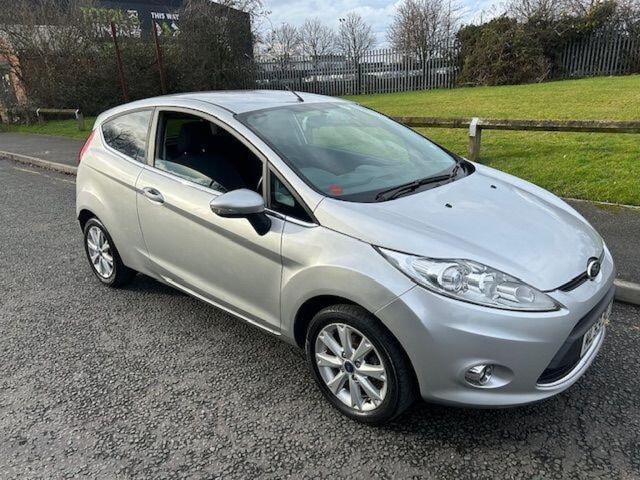 FORD FIESTA 1.25 Zetec 3dr