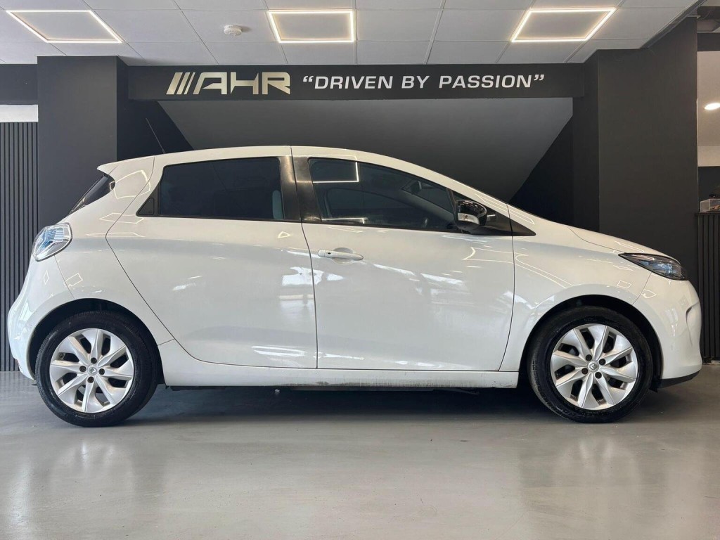 RENAULT ZOE
