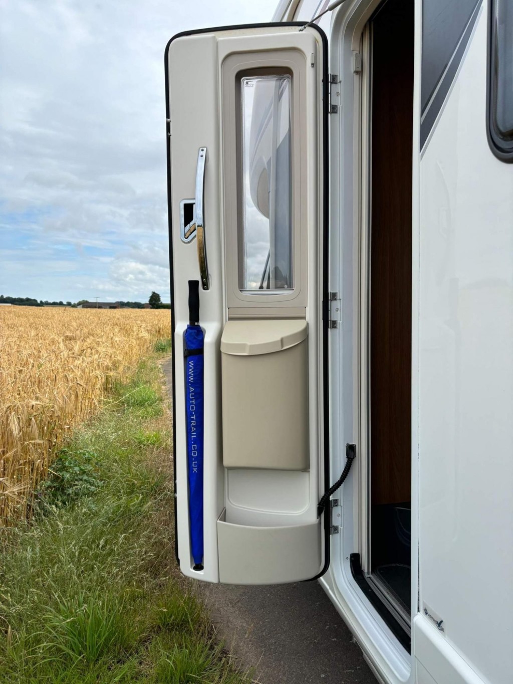 AUTO-TRAIL APACHE 634