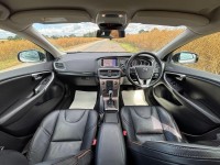 VOLVO V40 CROSS COUNTRY