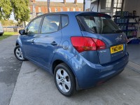 KIA VENGA