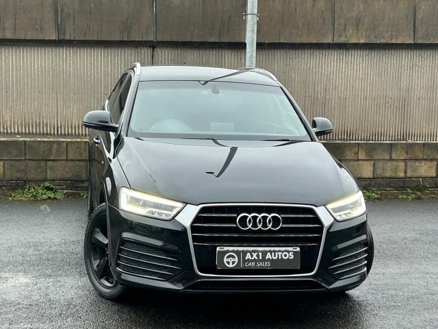 AUDI Q3 1.4 TFSI CoD S line