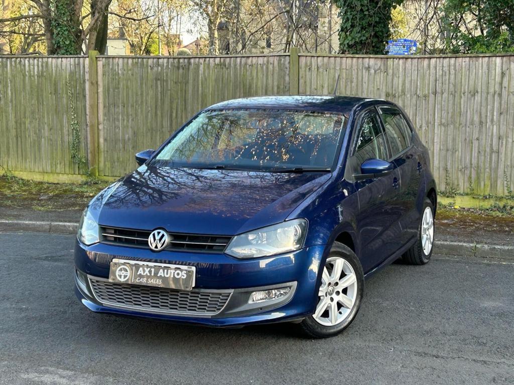 VOLKSWAGEN POLO