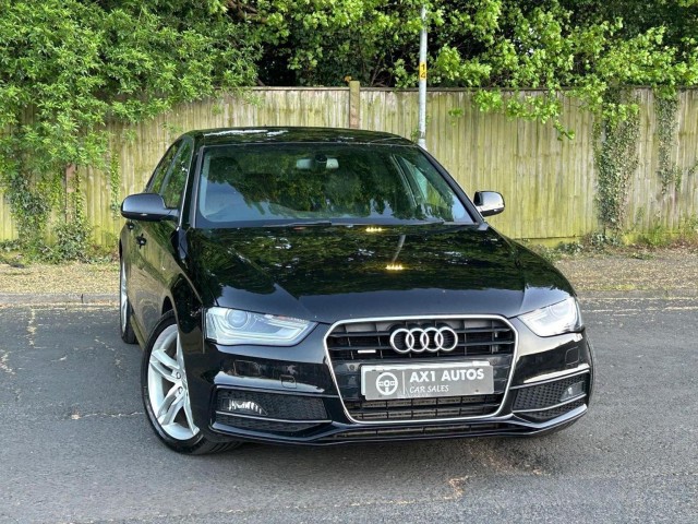 AUDI A4 2.0 TDI S line S Tronic quattro Euro 5 (s/s) 4dr