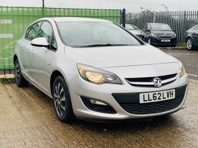 VAUXHALL ASTRA 1.4 16v Exclusiv