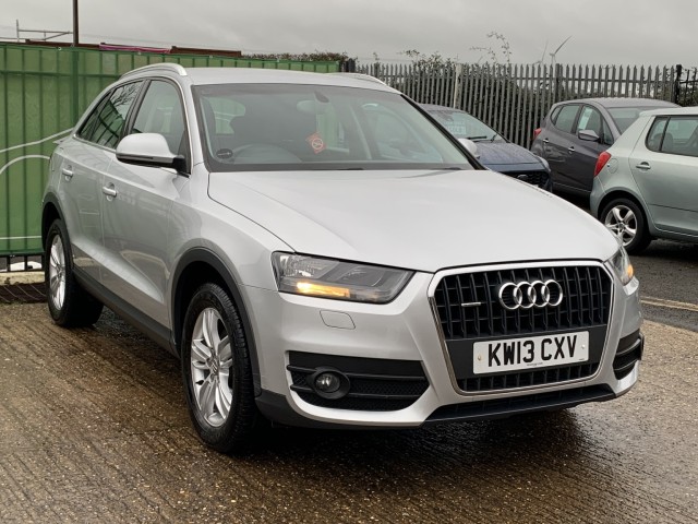 AUDI Q3 2.0 TDI SE