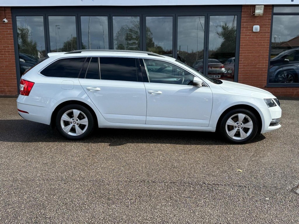 SKODA OCTAVIA 1.6 TDI SE Technology Euro 6 (s/s) 5dr
