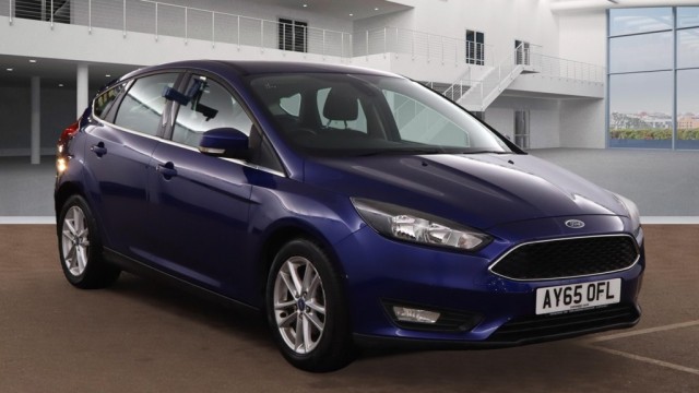 FORD FOCUS 1.0 T EcoBoost Zetec