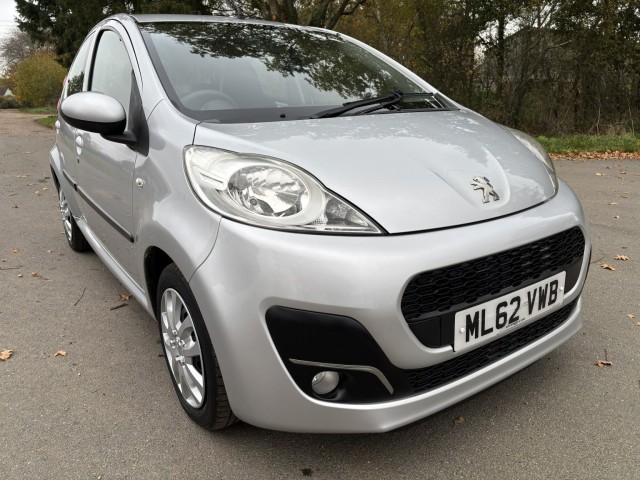 PEUGEOT 107 1.0 12V Active