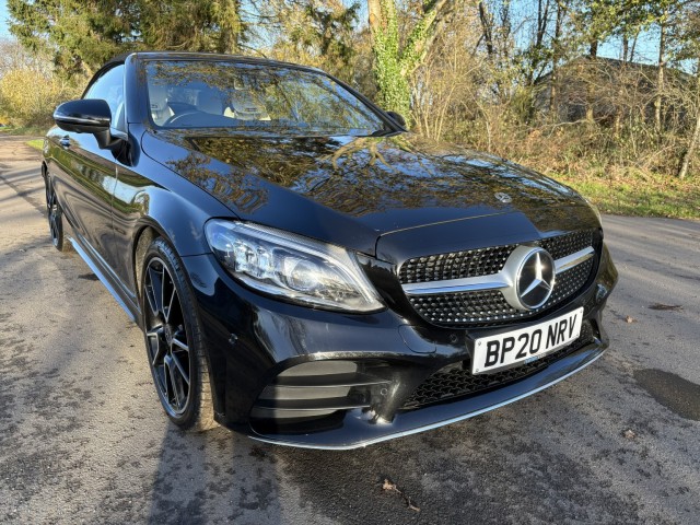 MERCEDES-BENZ C CLASS 2.0 C300d AMG Line