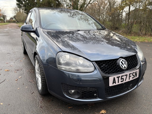 VOLKSWAGEN GOLF 2.0 TDI DPF GT Sport