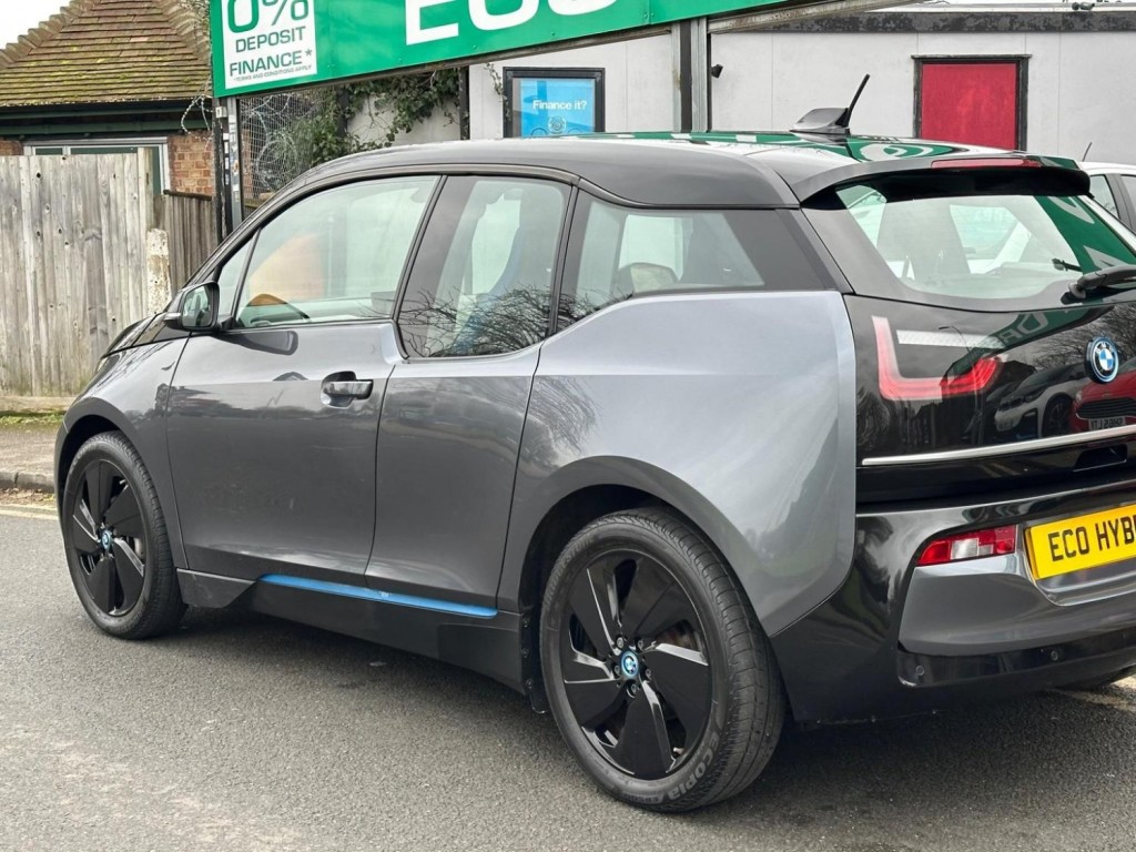 BMW I3